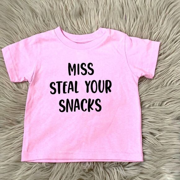 Miss steals your snacks T-shirt - Picture 1 of 2